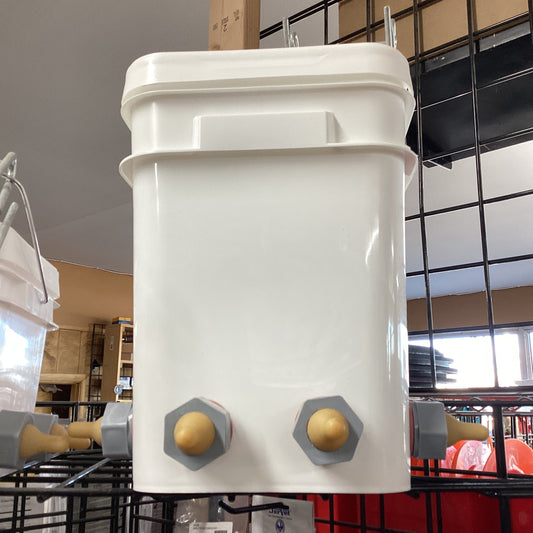 4 GA BUCKET KIT W/6 LAMB