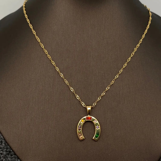 Horseshoe Shape Charm Necklace, GOLD