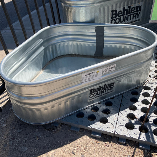 BEH TANK TRIANGLE GALV TANK 40 X 32 X 12 30GAL