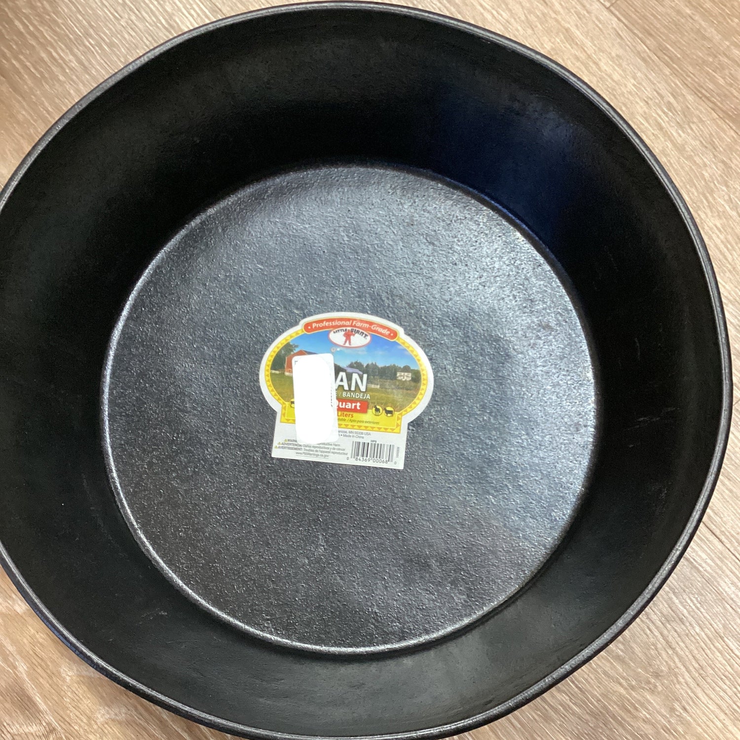 Buckets, Pans & Tubs