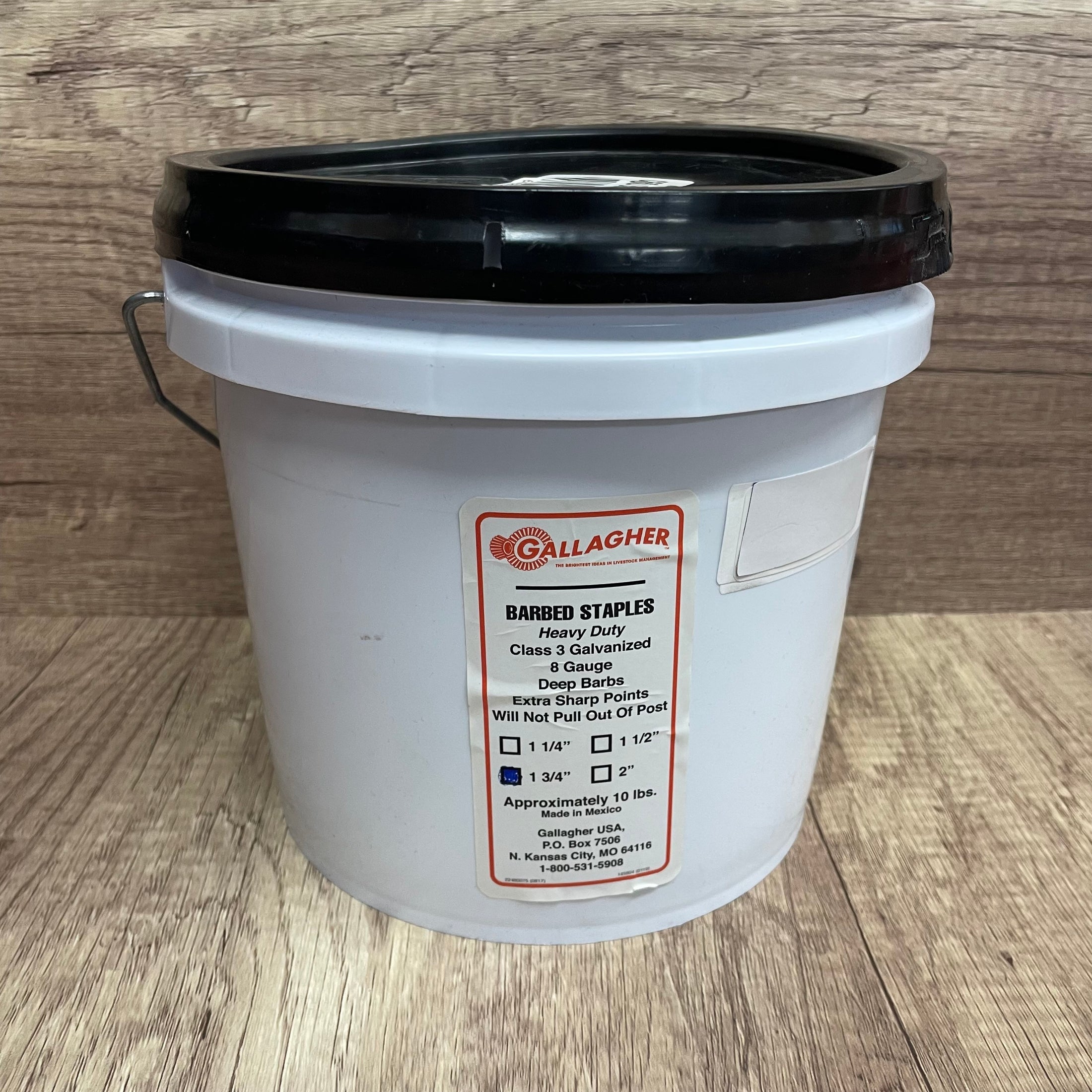 Staples 1 3/4" Barb-10 lb