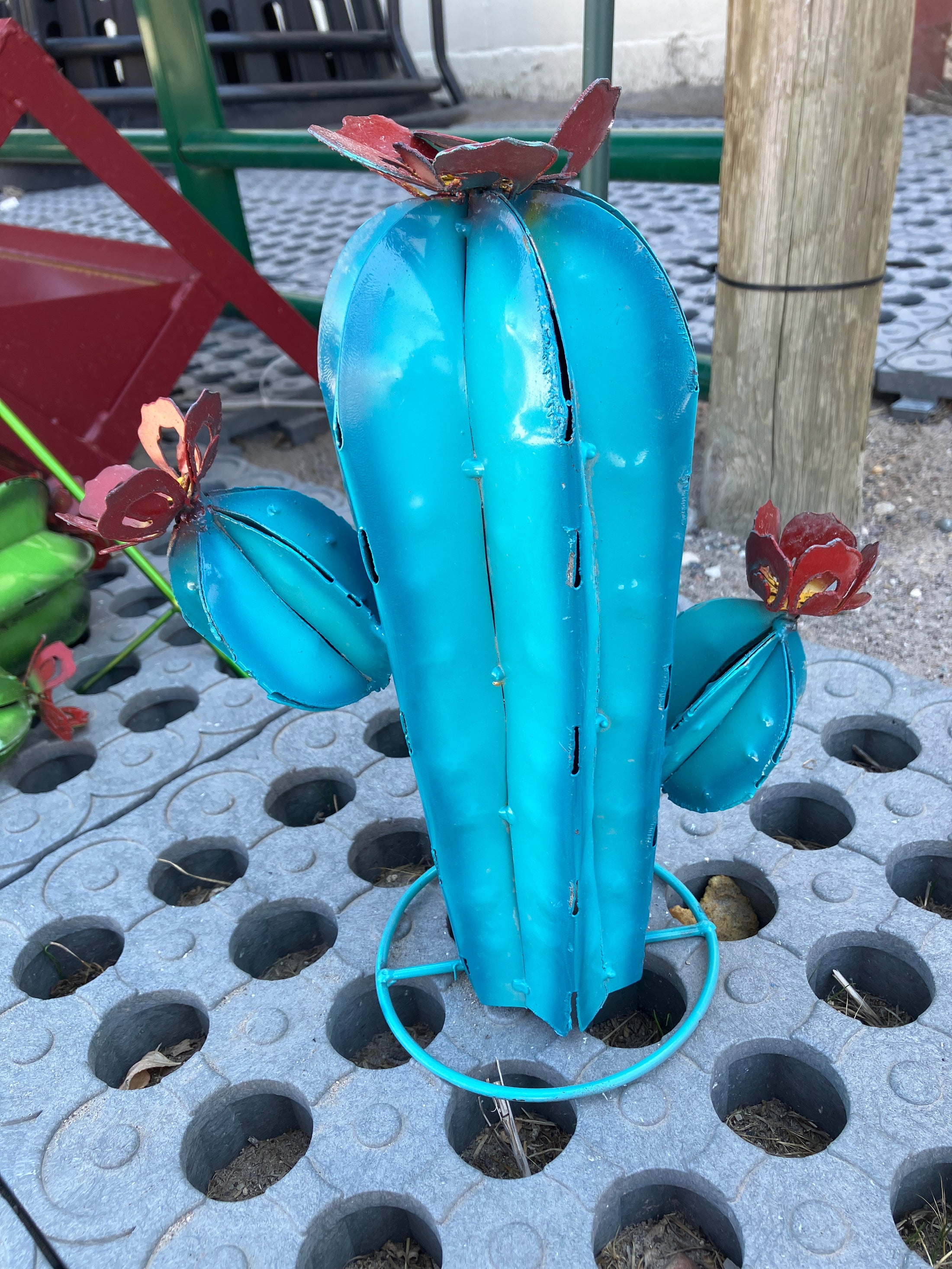 BLUE CACTUS, MEDIUM 14"