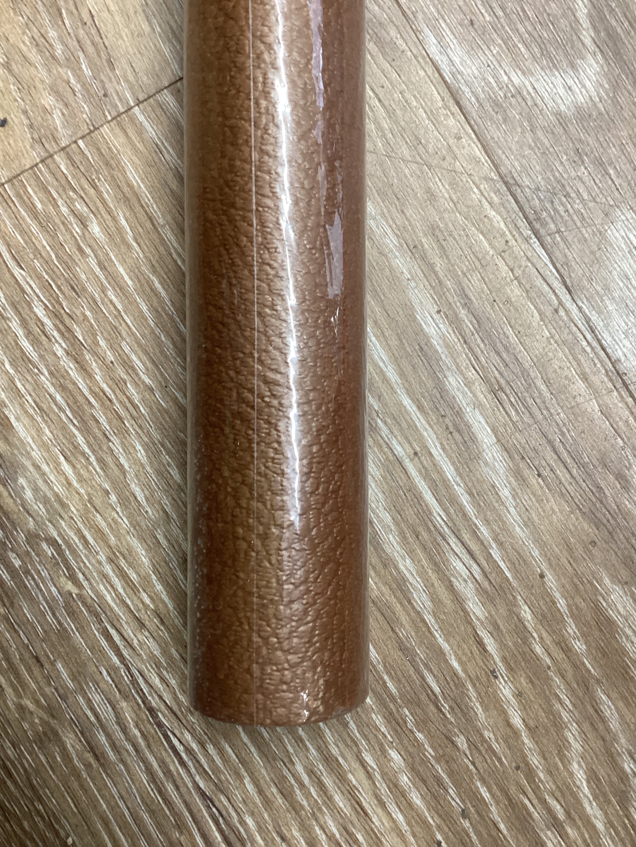 BROWN EMBOSSES LEATHER GIFT WRAP