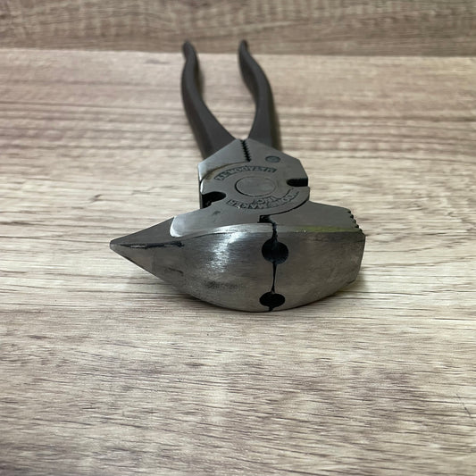 MM: Pliers, 10" Bullnose with Spike
