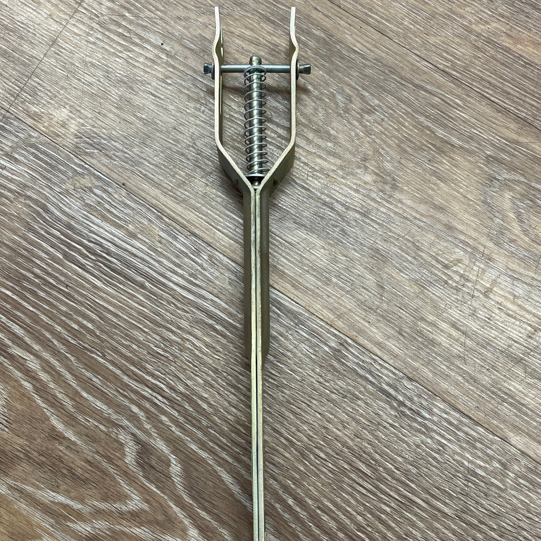 Strainer Handle Spring Ratchet