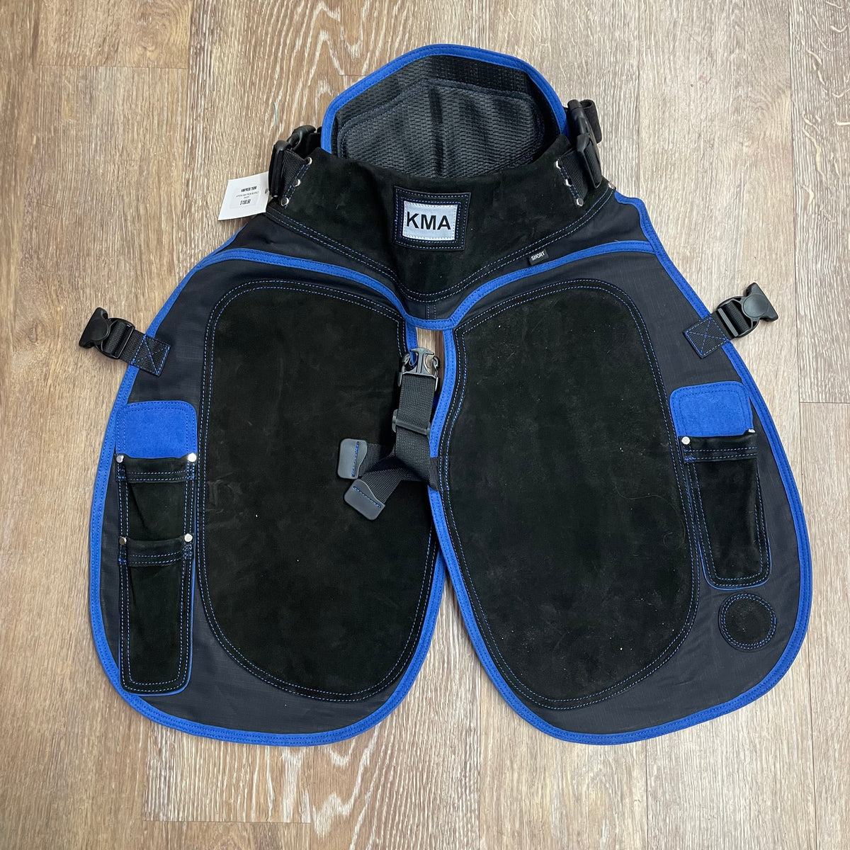 APRON KMA PREM BLK/BLU SHORT