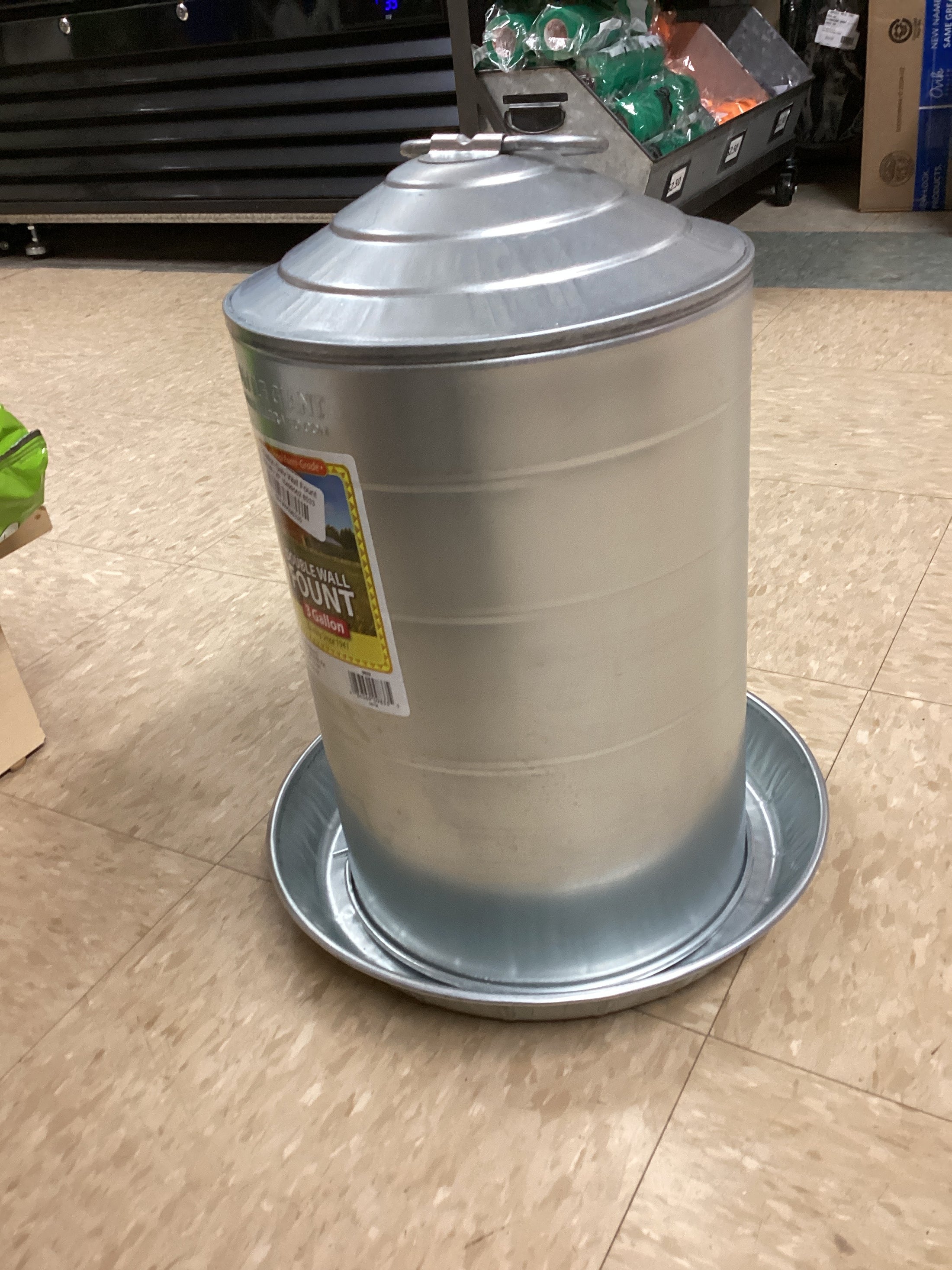 3 Gallon Galv Wall Fount