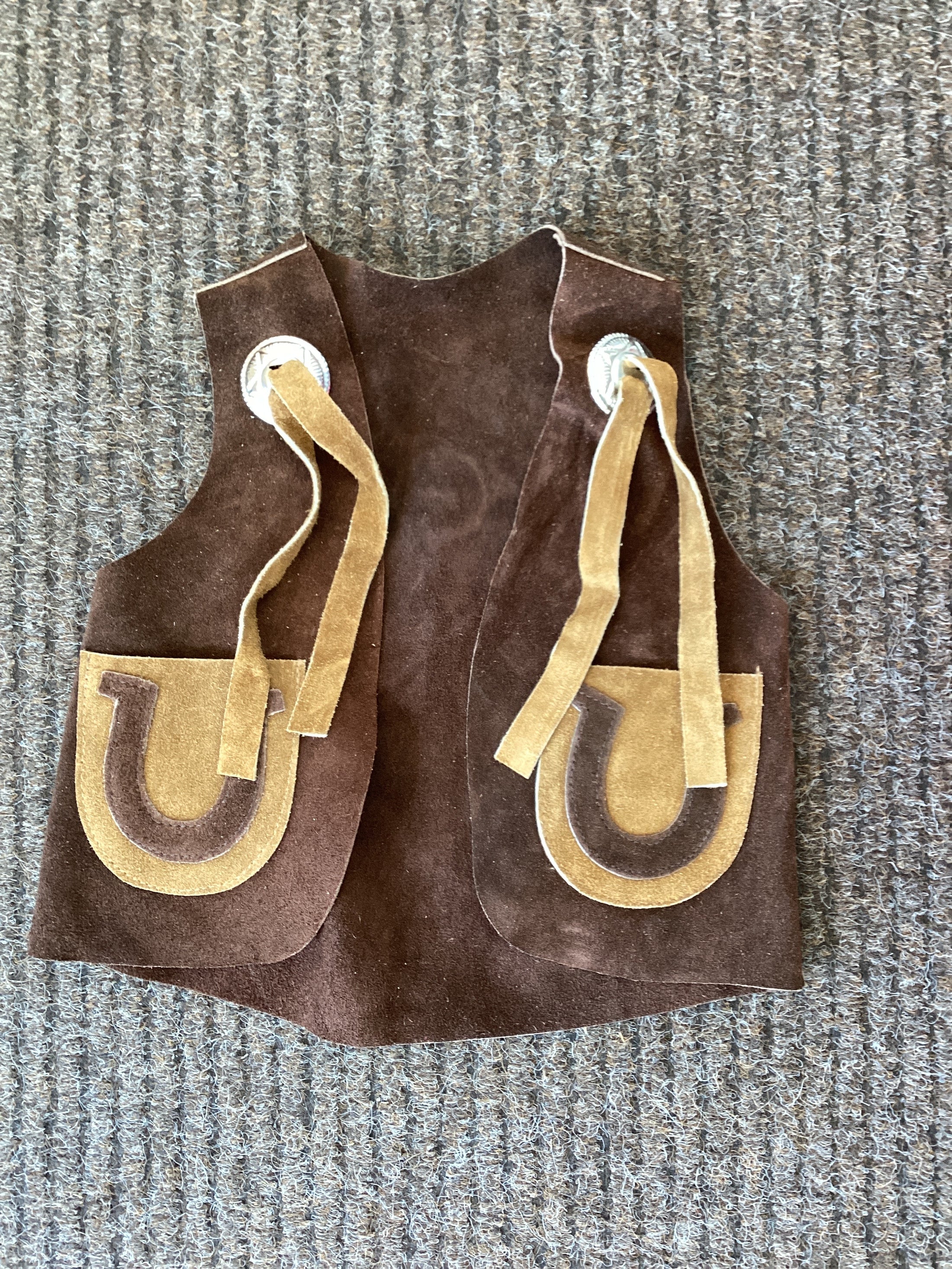 KIDS VEST / CHAP HORSE MED