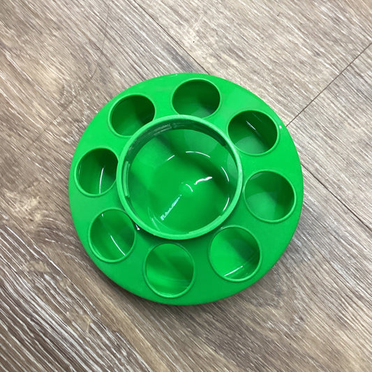 8 Hole Plastic Feed Base GREEN