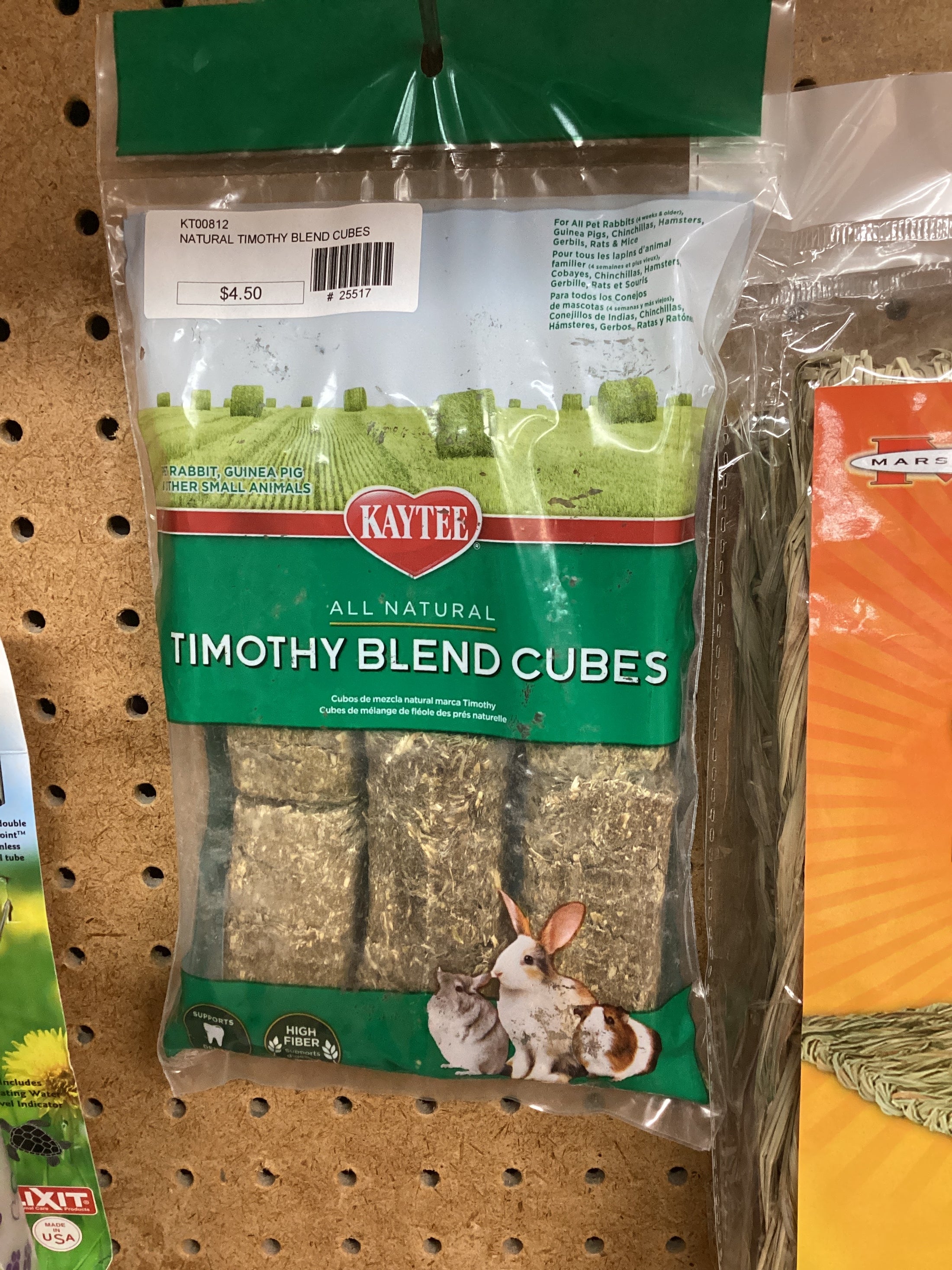 NATURAL TIMOTHY BLEND CUBES