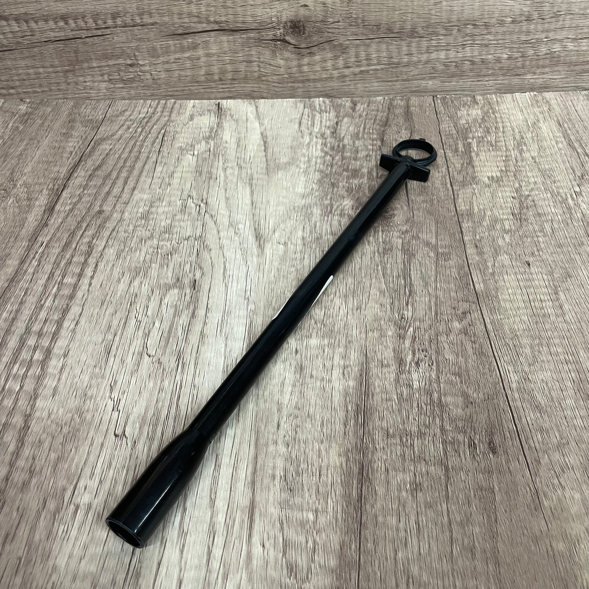 BALLING GUN, LARGE PLASTIC (BLACK)