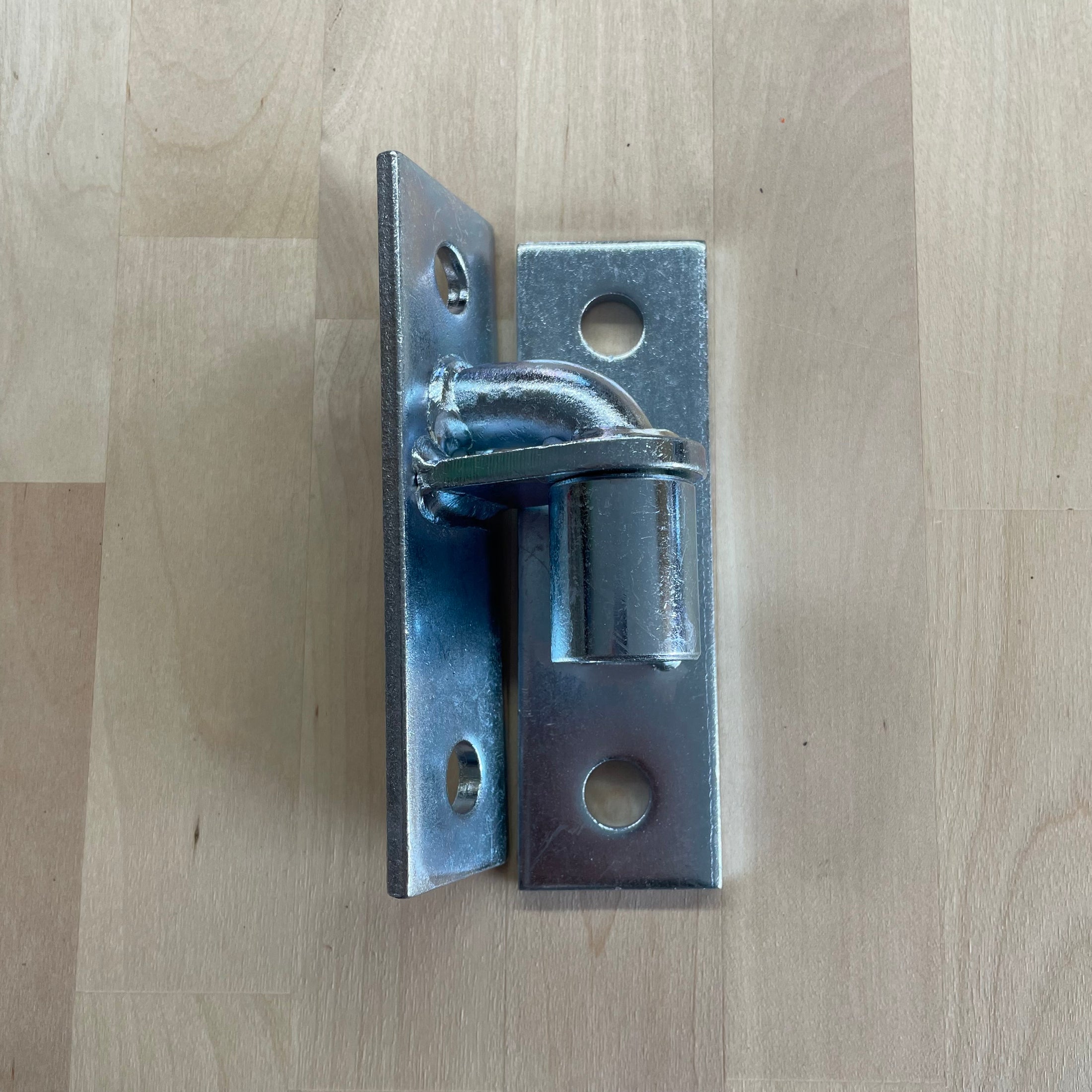 WALL MOUNT GATE HINGES WITH 5/8 HINGE PIN, SET