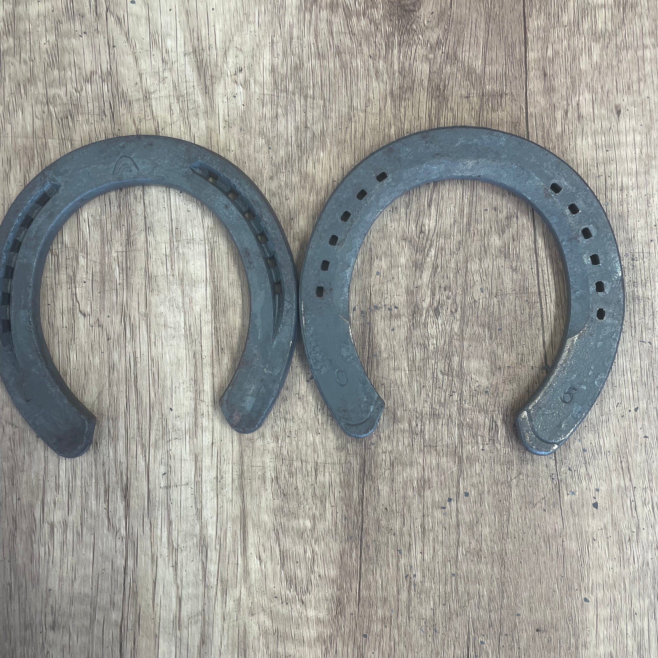 KS: CERTIFIER 0 FRONT