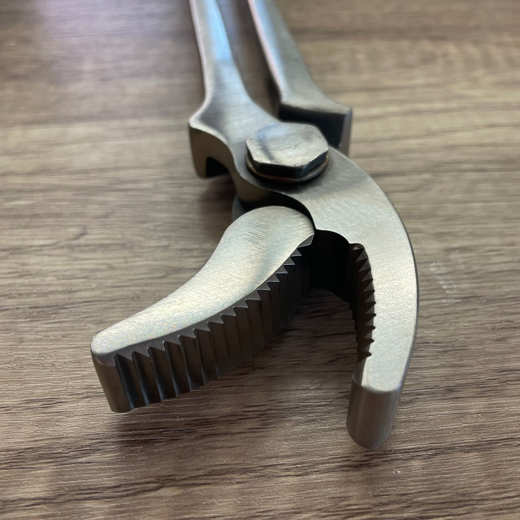 2026 GE CLINCHER, CURVED JAW