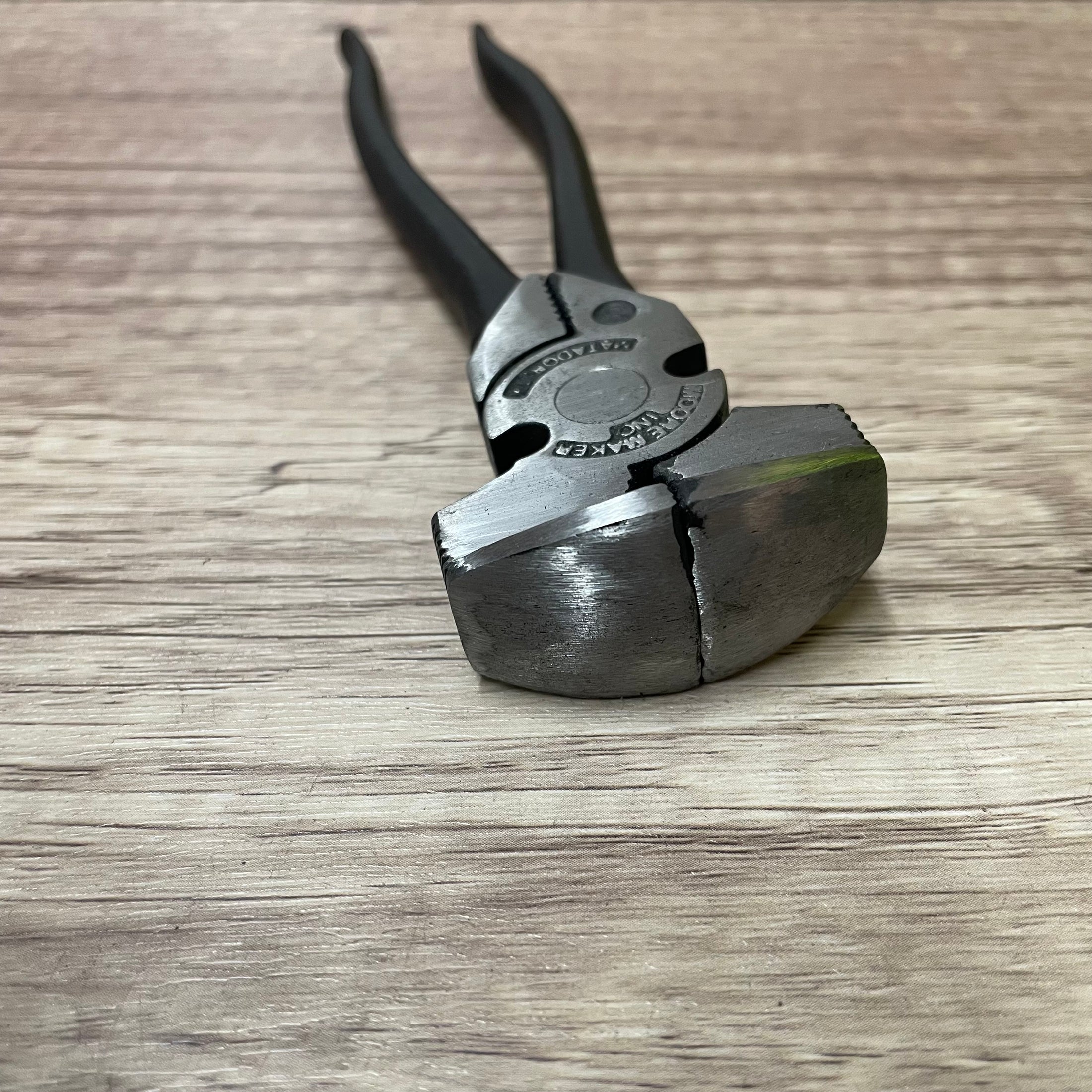 MM: Pliers, Stave Pliers