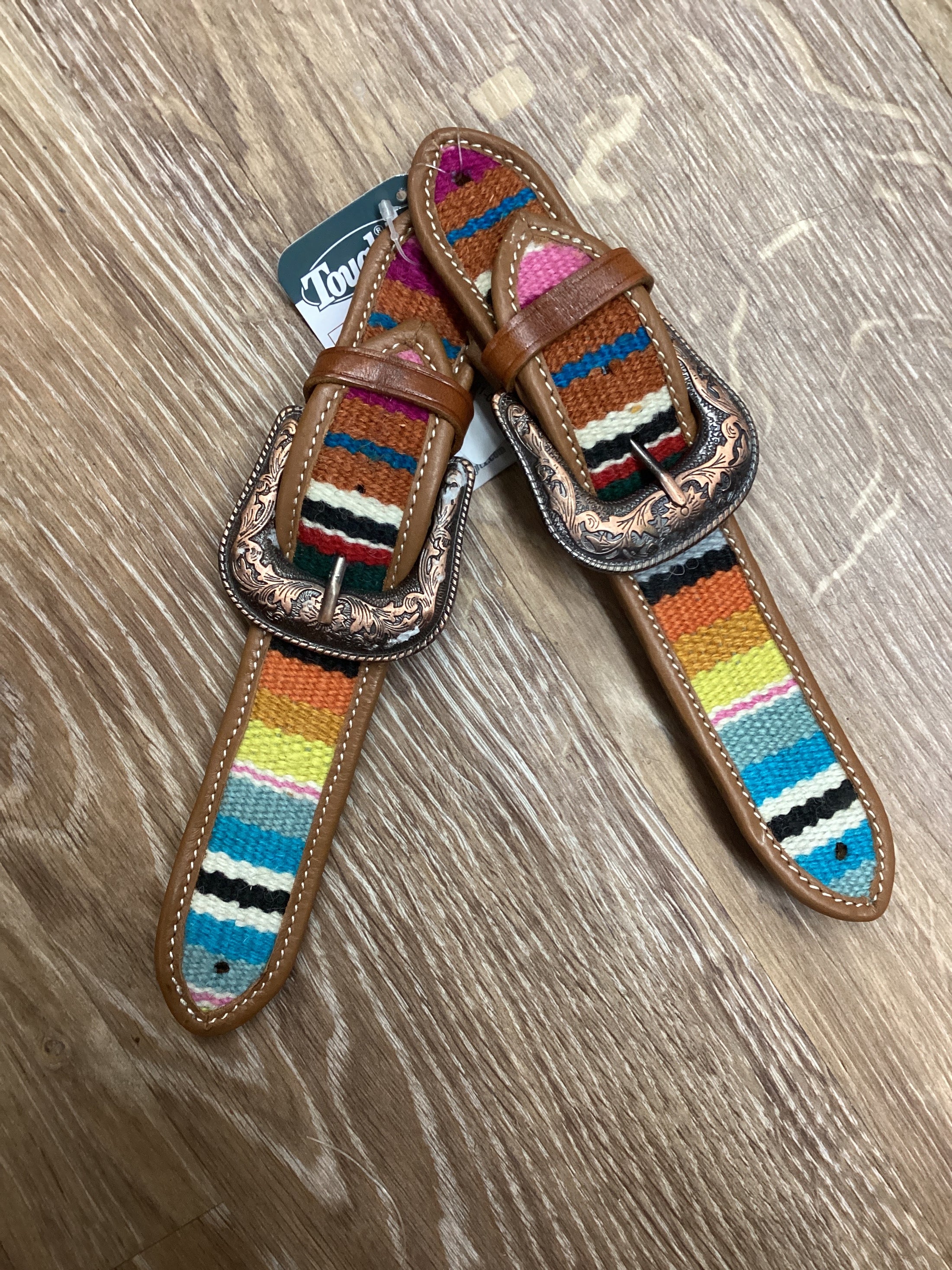 SPUR STRAPS, SERAPE