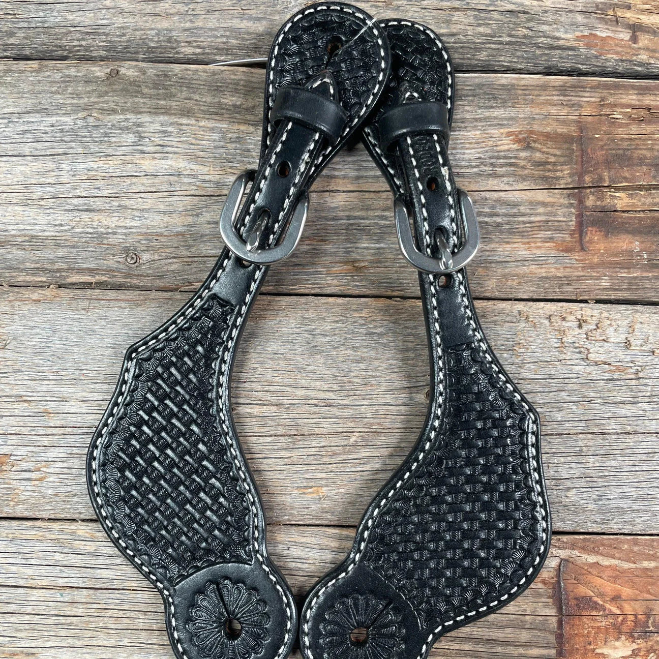 BLACK LEATHER BASKETWEAVE SPUR STRAPS
