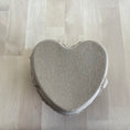 Load image into Gallery viewer, EGG CARTON: HEART, 3 EGGS
