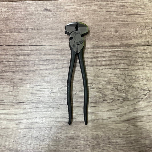 MM: Pliers, Stave Pliers