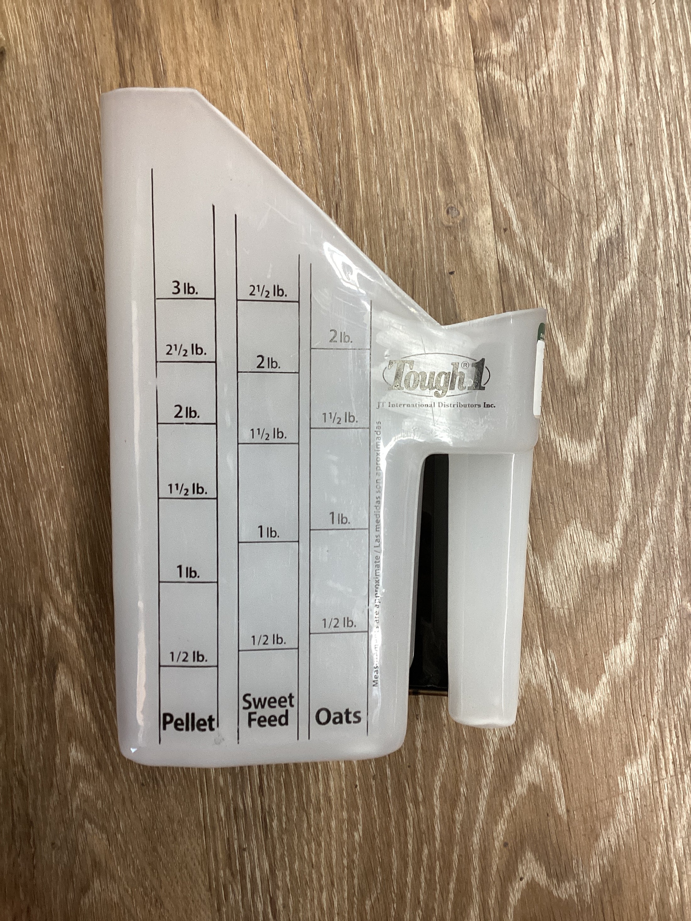 FEED SCOOP WITH MEASURING