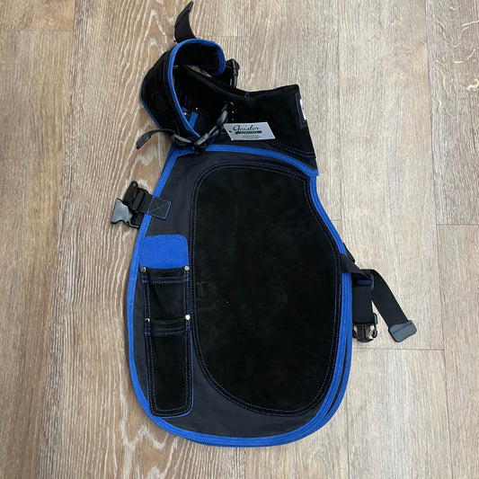 APRON KMA PREM BLK/BLU SHORT
