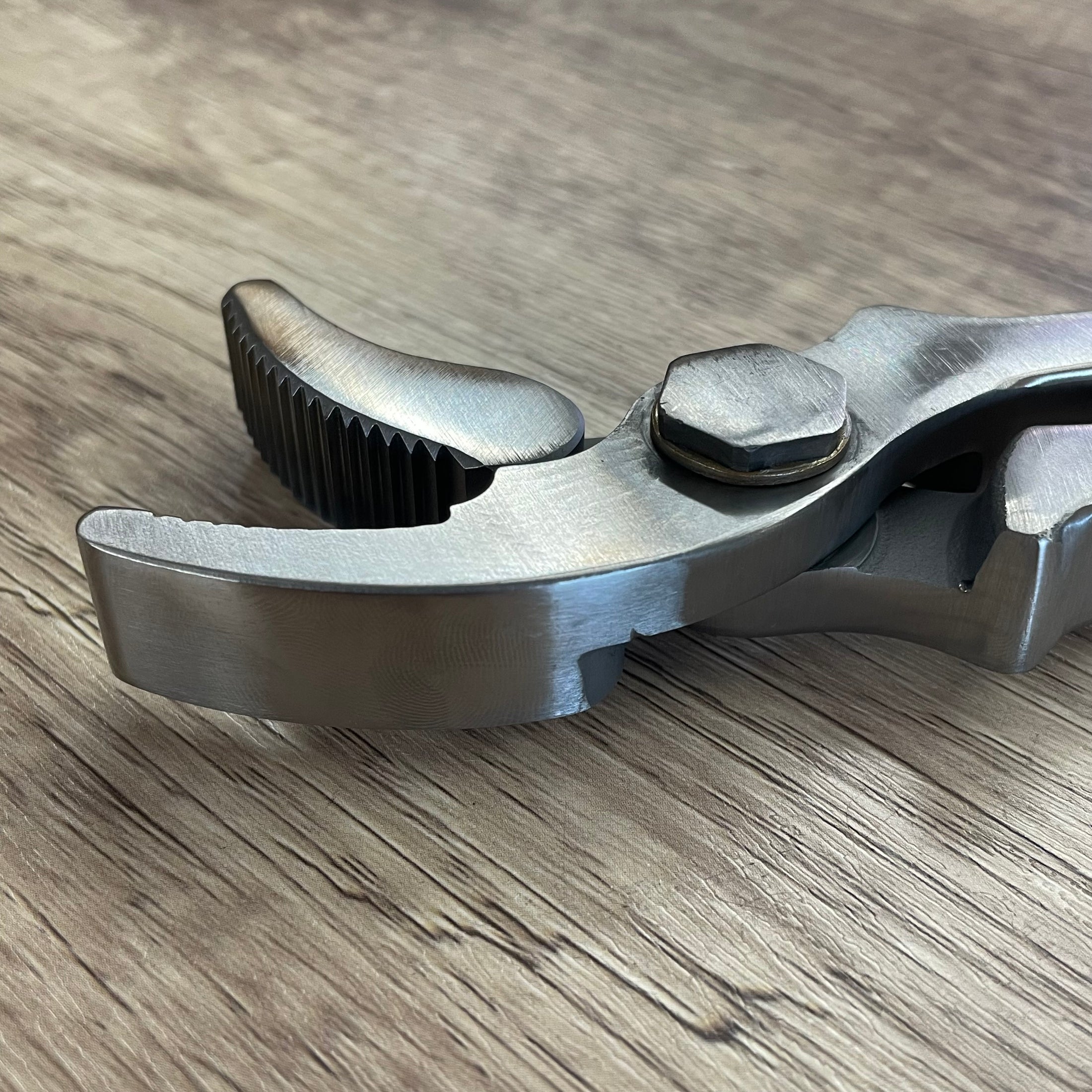 2026 GE CLINCHER, CURVED JAW