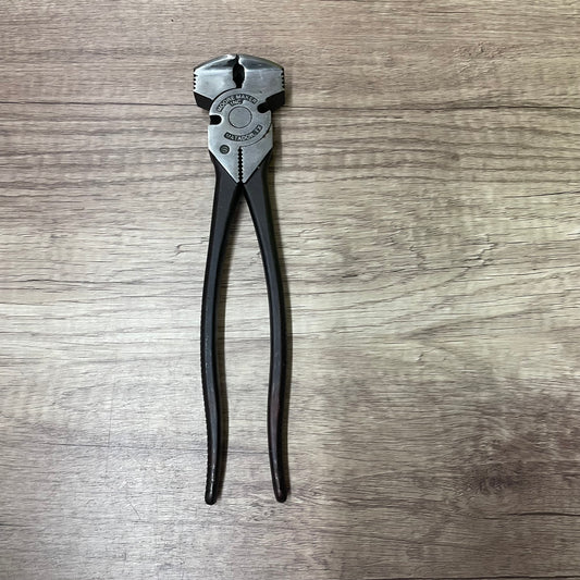 MM: Pliers, 10" Bullnose