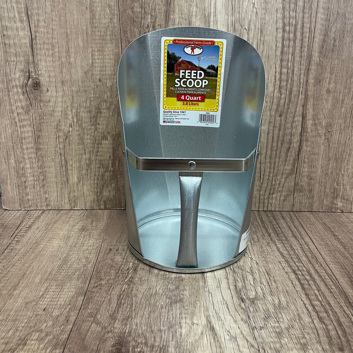4QT GALVANIZED FEED SCOOP