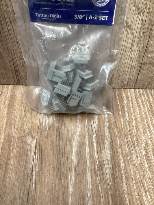 Digits 3/8 A-Z Set