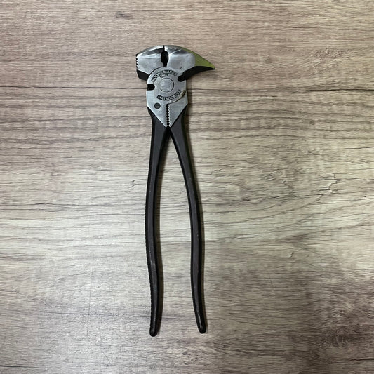 MM: Pliers, 10" Bullnose with Spike