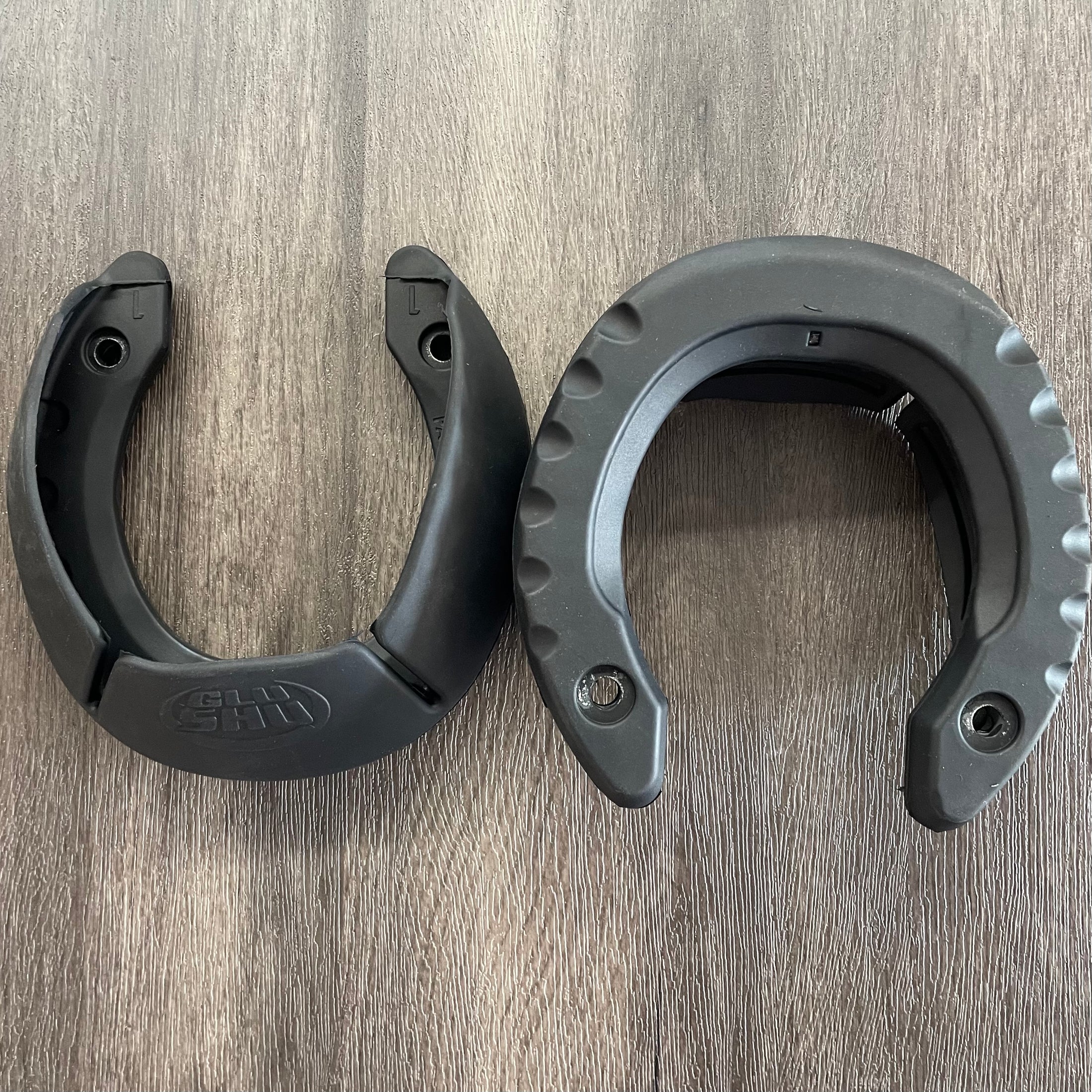 GLUSHU GLUE ON 1 FRONT- PAIR