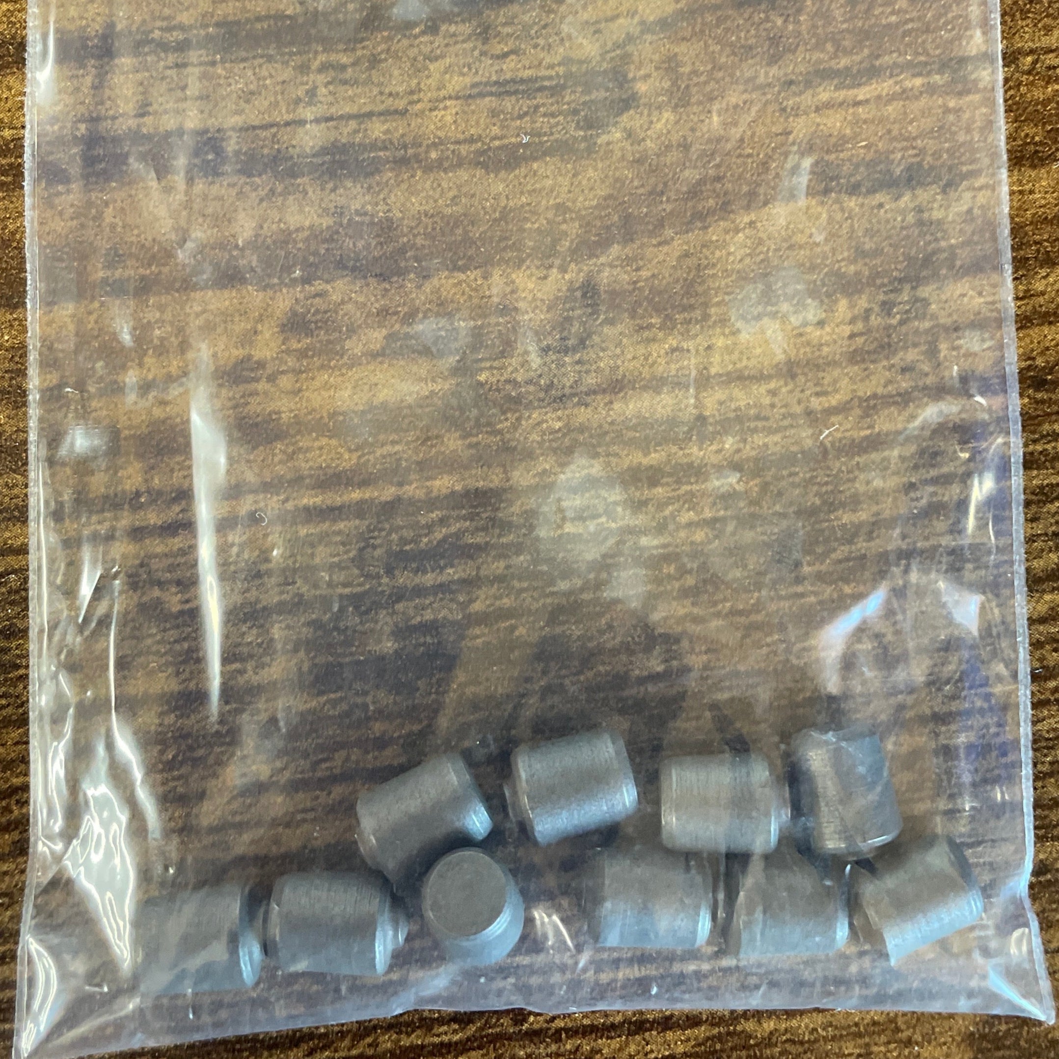 BOX Mustad Drive-in Stud P13S-5/16 : 10 PACK