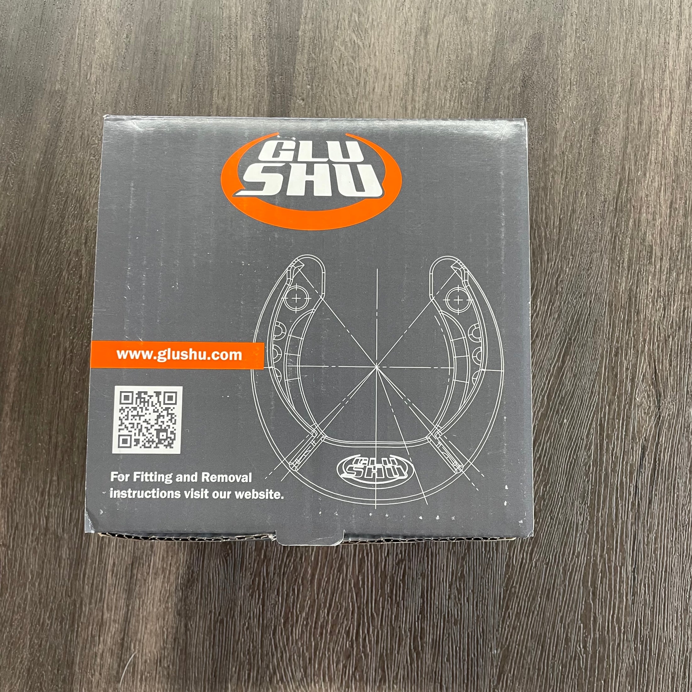 GLUSHU GLUE ON 00 HIND- PAIR