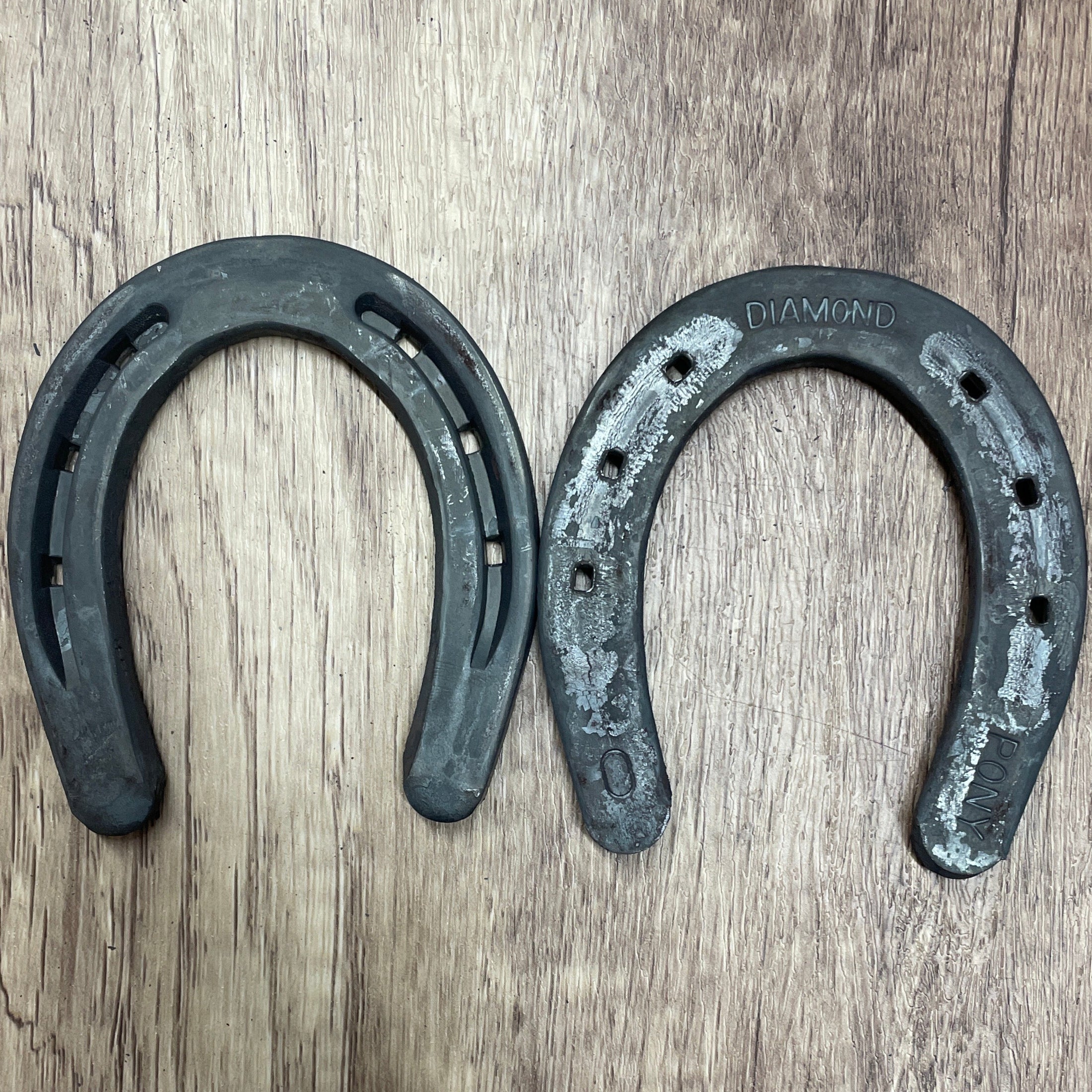 PONY, DIAMOND 0 PAIR