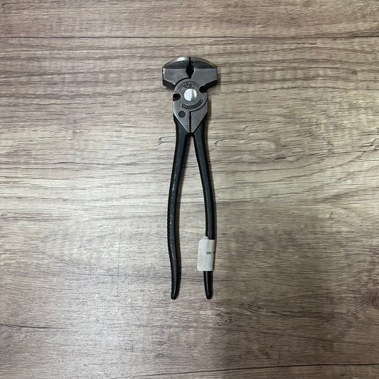MM: Pliers, 8" Saddle Pliers