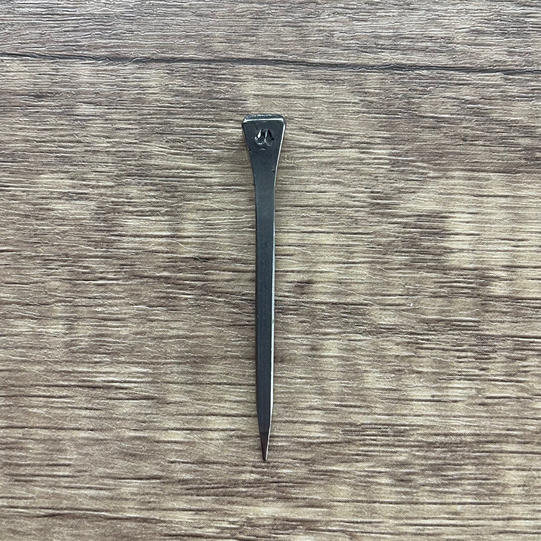 MUSTAD E6 SLIM ROADNAIL, 100CT